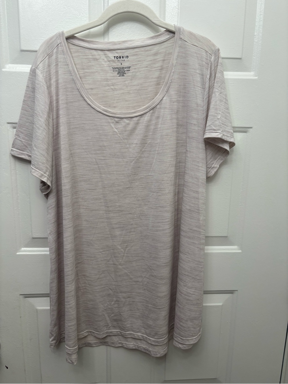 Torrid Active Scoop Neck Tee - Light Mauve